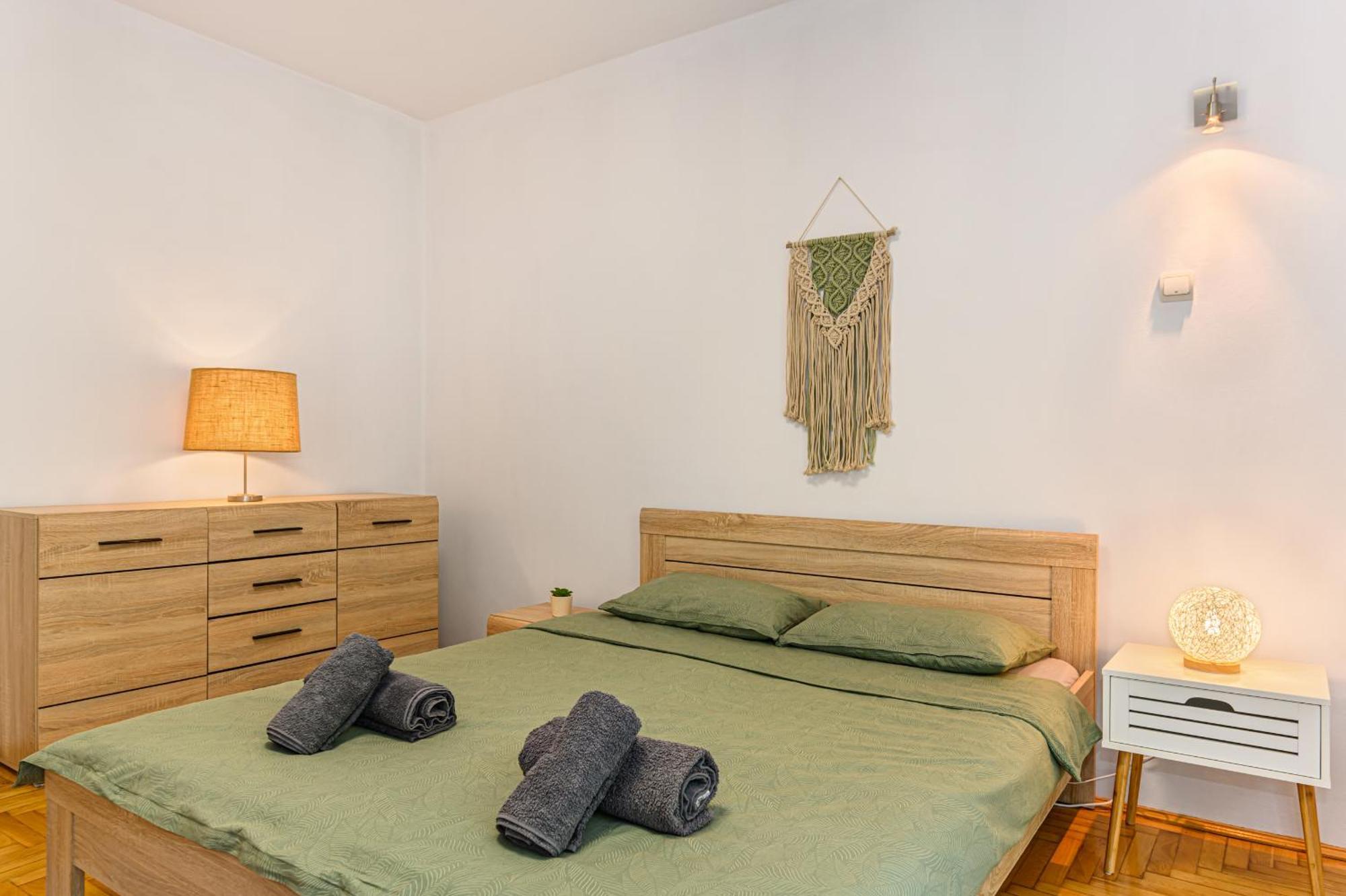 C Alex Appartement Braşov Buitenkant foto