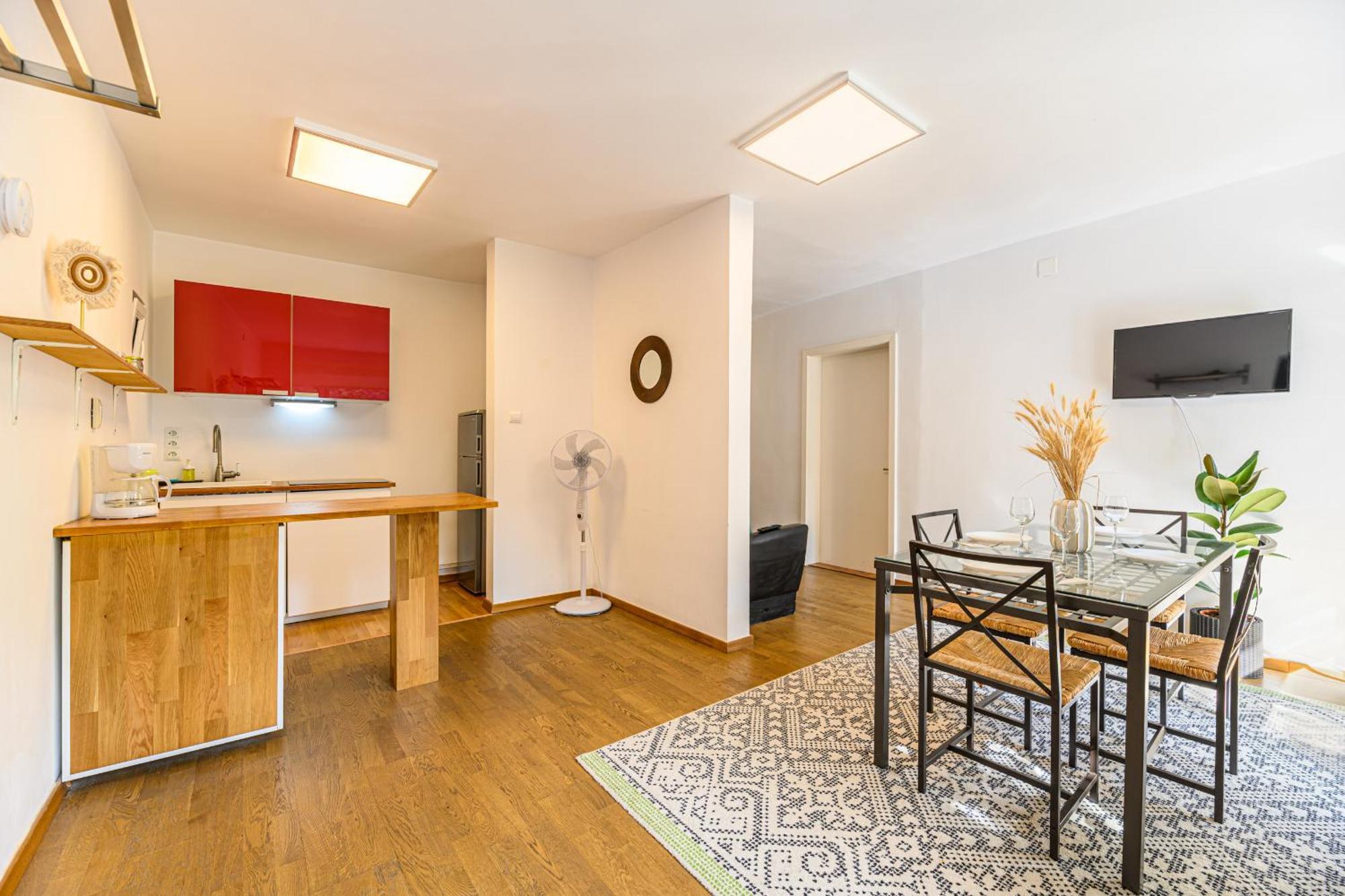 C Alex Appartement Braşov Buitenkant foto