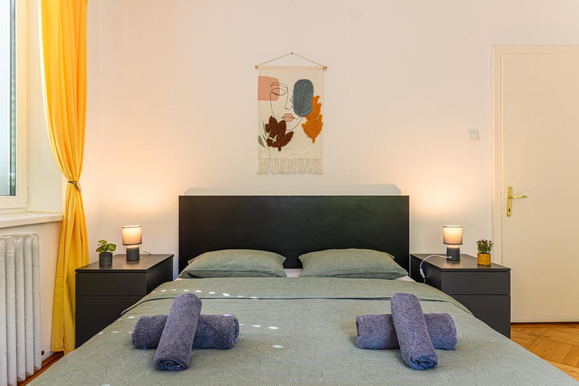 C Alex Appartement Braşov Buitenkant foto