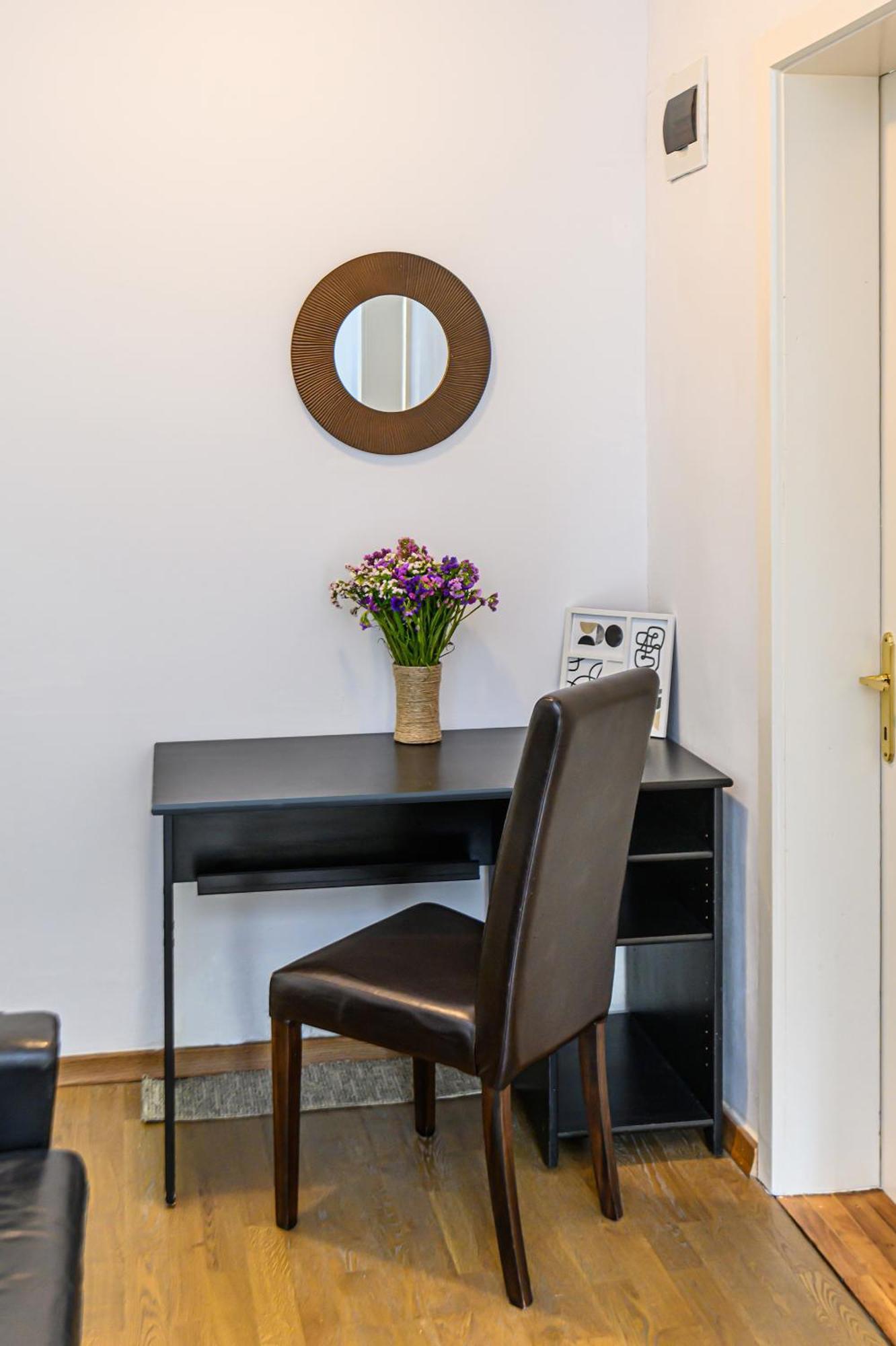 C Alex Appartement Braşov Buitenkant foto