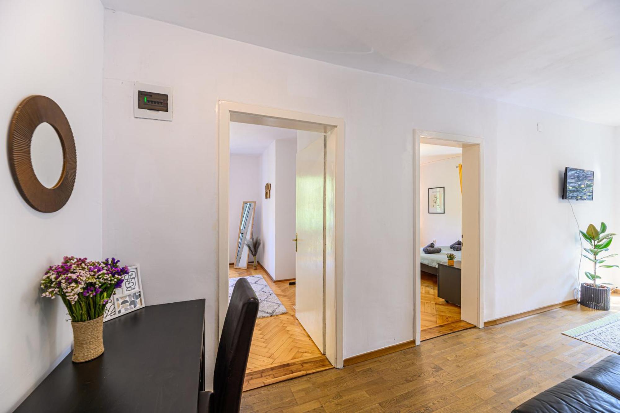 C Alex Appartement Braşov Buitenkant foto