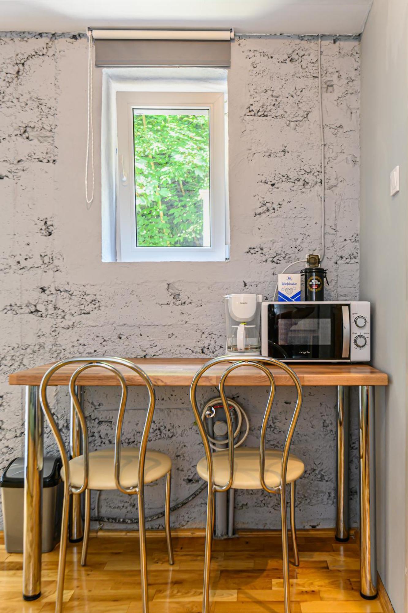 C Alex Appartement Braşov Buitenkant foto