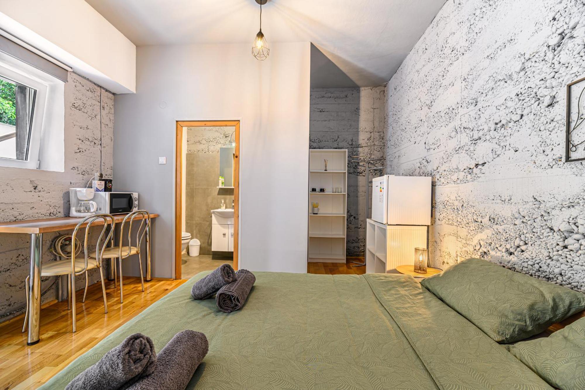 C Alex Appartement Braşov Buitenkant foto